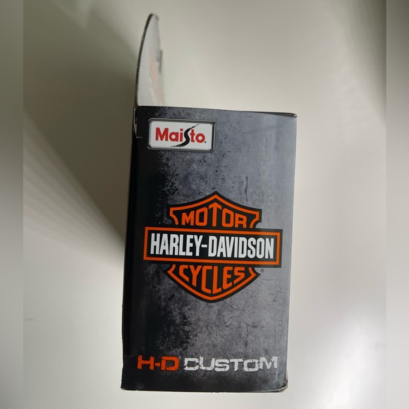 Harley Davidson-Series 40-Maisto-2015 Harley Davidson Street 750 H-D CUSTOM New - Picture 5 of 7